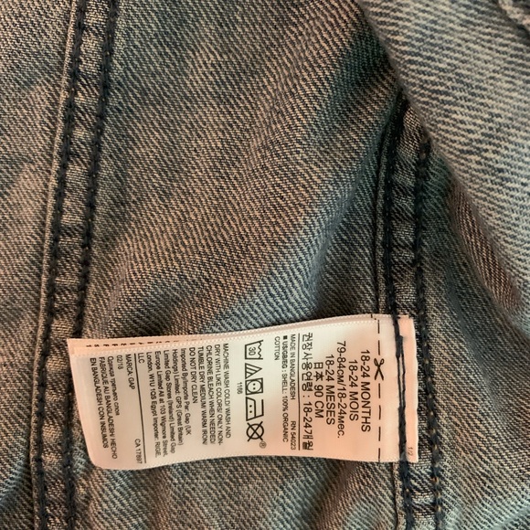 GAP Jean Jacket 18-24months - Picture 4 of 5